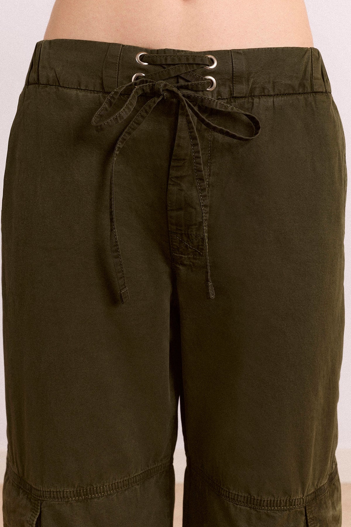 Toshi Utility Capri Trouser - Dark Khaki